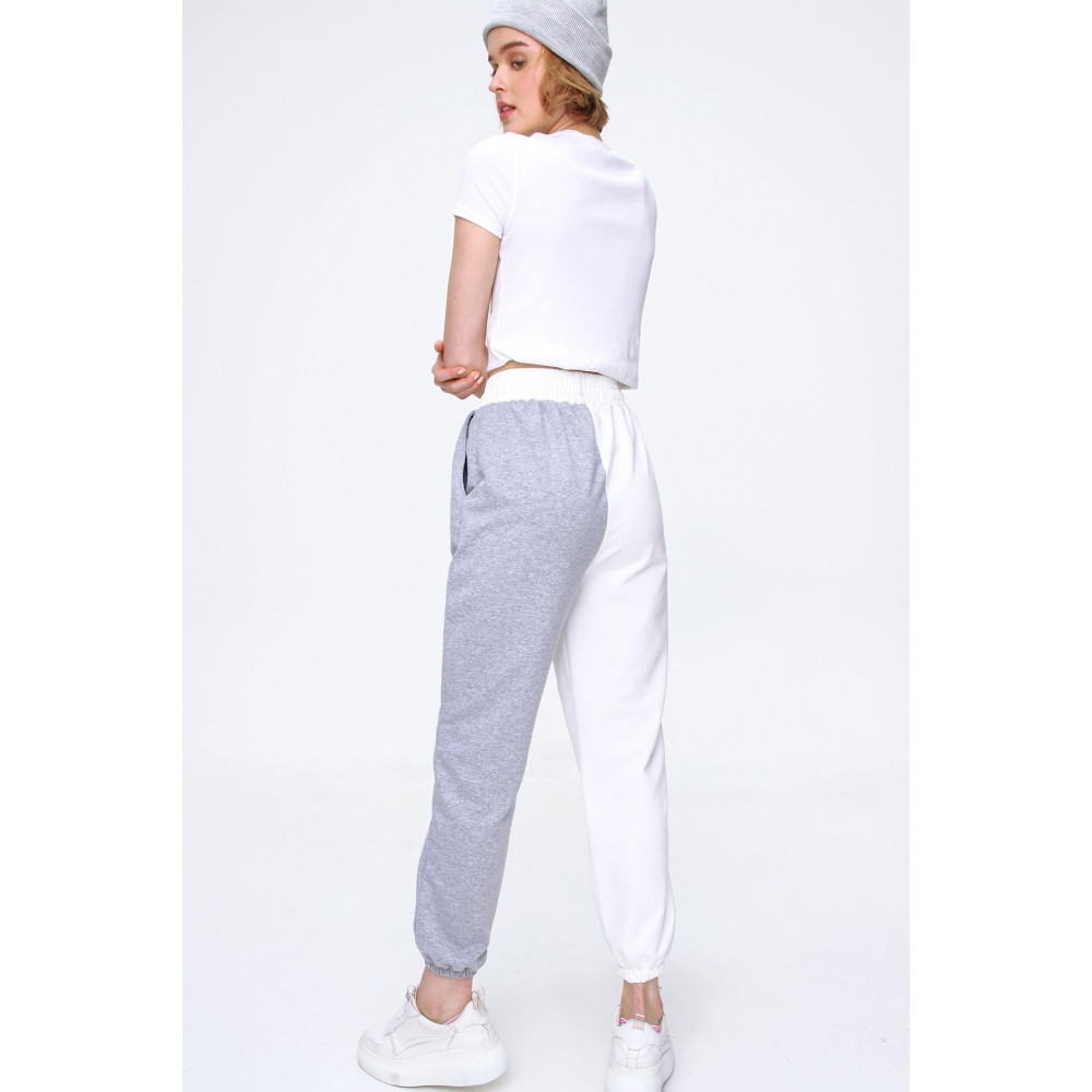 Women’s Gray Color Block Letter Printed Sweatpants